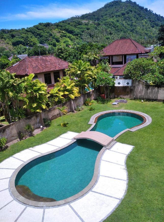 Dalia Budget Hotel Senggigi Exterior foto